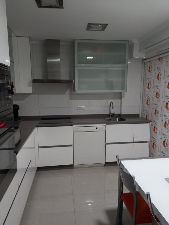 Fantastico Piso, Proximo A La Estacion De Tren. Apartment Vigo Exterior photo